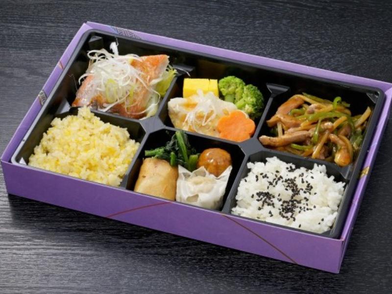 金目鯛の中華蒸しと青椒肉絲の中華御膳