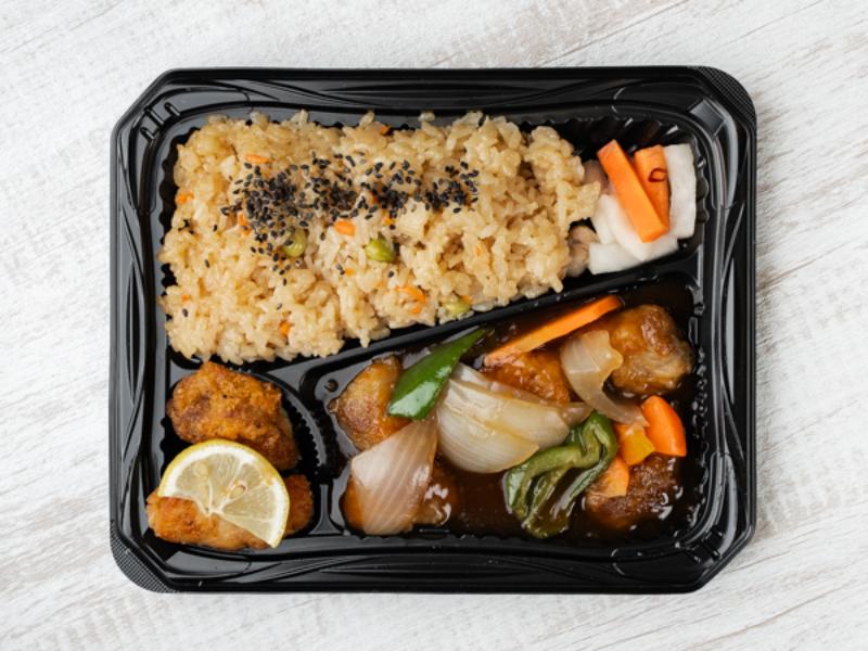 【おこわ弁当】白身魚の甘酢和え