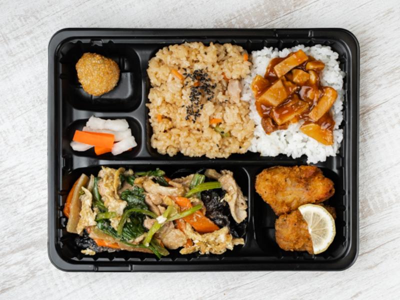 【ご飯2種】豚肉玉子きくらげ