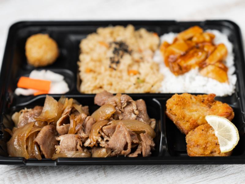 【ご飯2種】特製生姜焼き