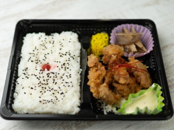 油淋鶏タルタル弁当