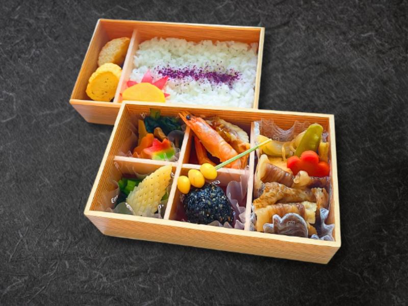 ２段こうねの特製すき焼き弁当