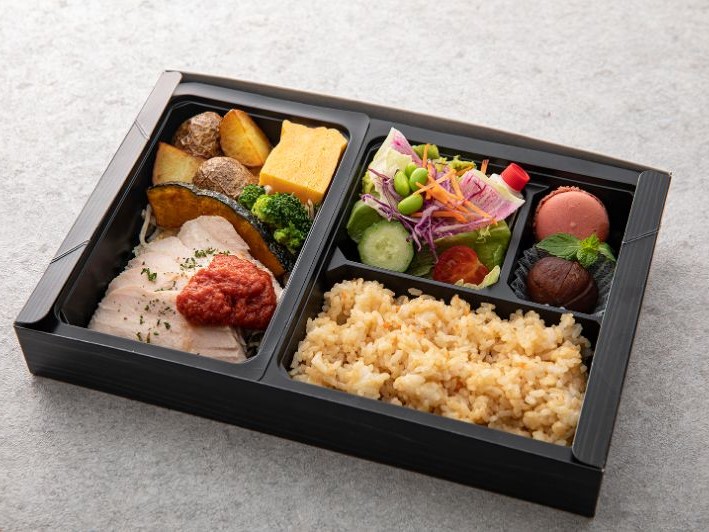 【500mlペット茶付き】備中地鶏のヘルシー弁当