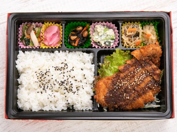 ロースとんかつ弁当