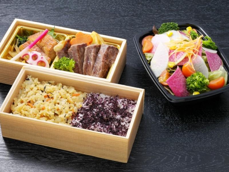 熟成ステーキと金目鯛の煮つけ御膳（季節の彩りサラダ付き）