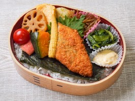 彩WAPPAめし（のり弁）