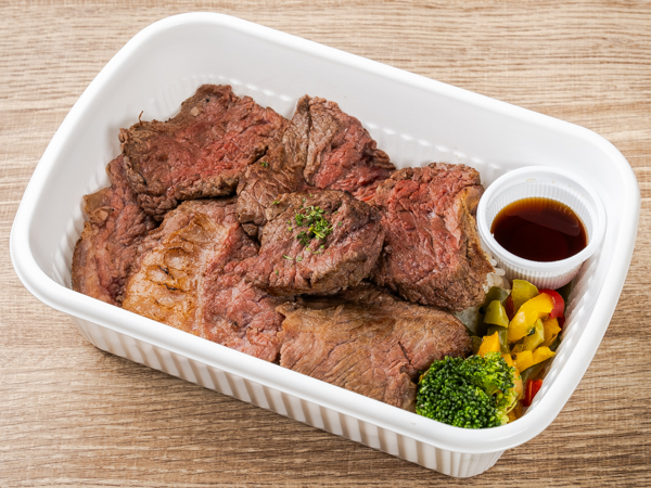 国産牛のステーキ丼