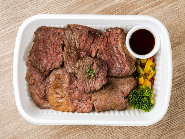 国産牛のステーキ丼