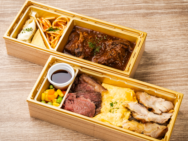 国産牛ステーキとチキングリルの3色丼の2段重