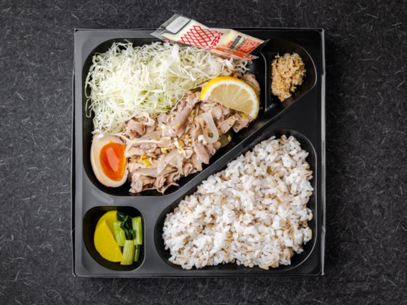 ネギ塩レモンの生姜焼き弁当