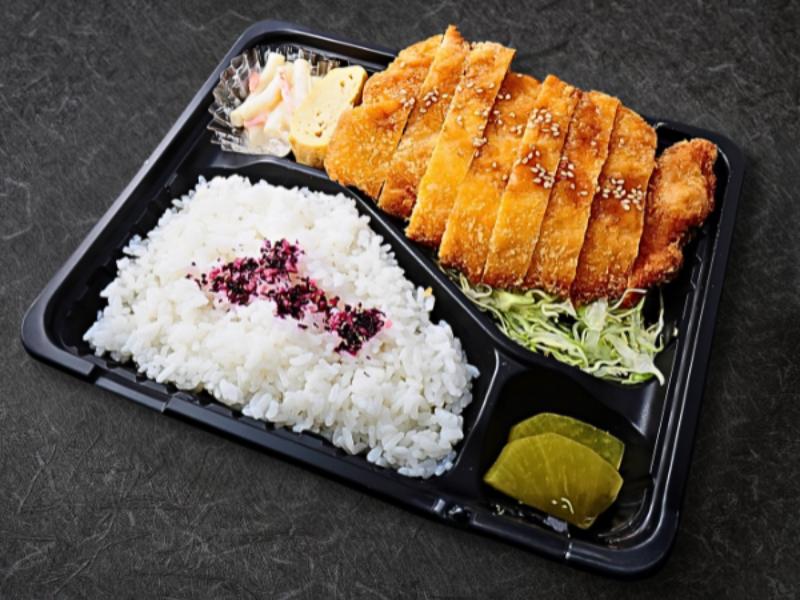 手仕込みとんかつ弁当