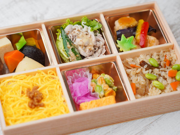 厳選豚の冷しゃぶと旬の魚と野菜の彩り御膳[6/1～9/7]