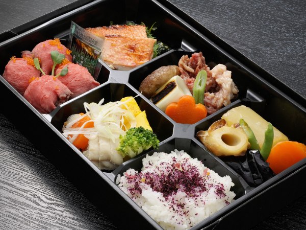 岡村牛すき焼きと肉寿司御膳