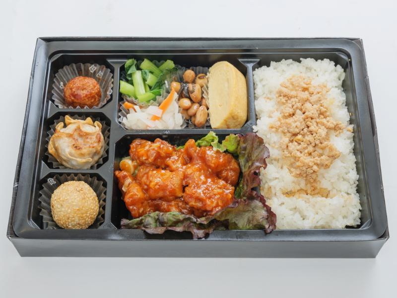 鶏肉のチリソース 幕の内弁当