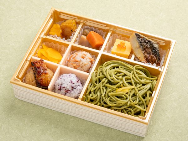 【日本鰻】手毬寿司と茶蕎麦の御弁当