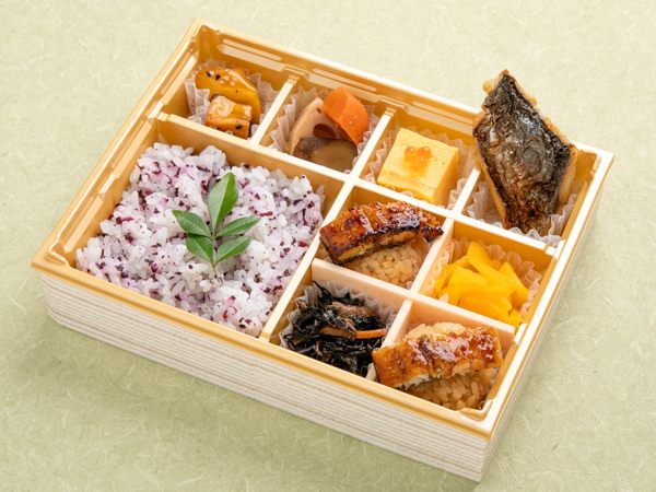 梅しそご飯と鰻手毬のお弁当