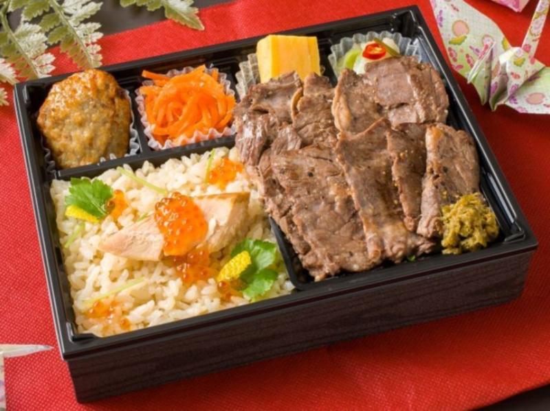 【冬限定】やわらか牛ハラミと南三陸はらこめし弁当