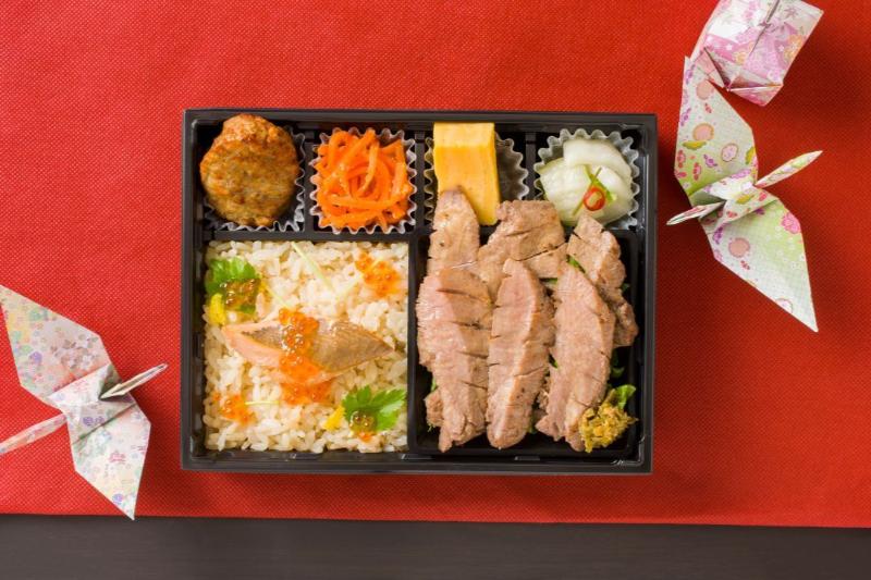 【冬限定】味重の牛タン２種食べ比べ南三陸はらこめし弁当