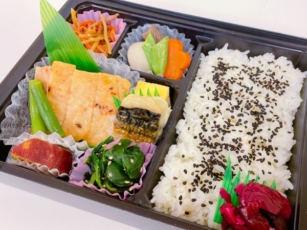 鶏照り幕の内弁当