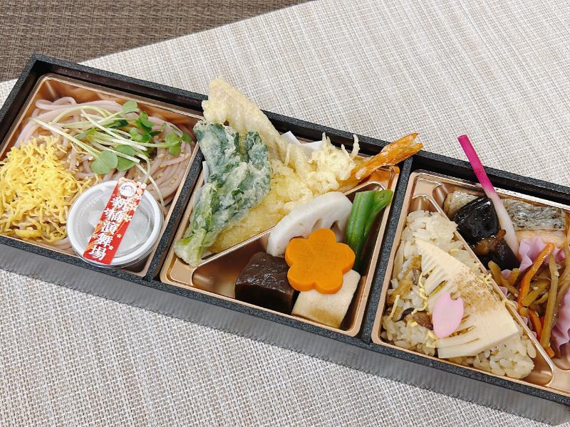 【3月～5月限定】演舞場　桜そば弁当