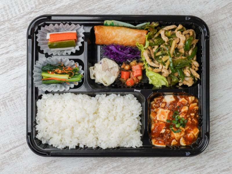 シェフお勧め！THE中華弁当【チンジャオロース】