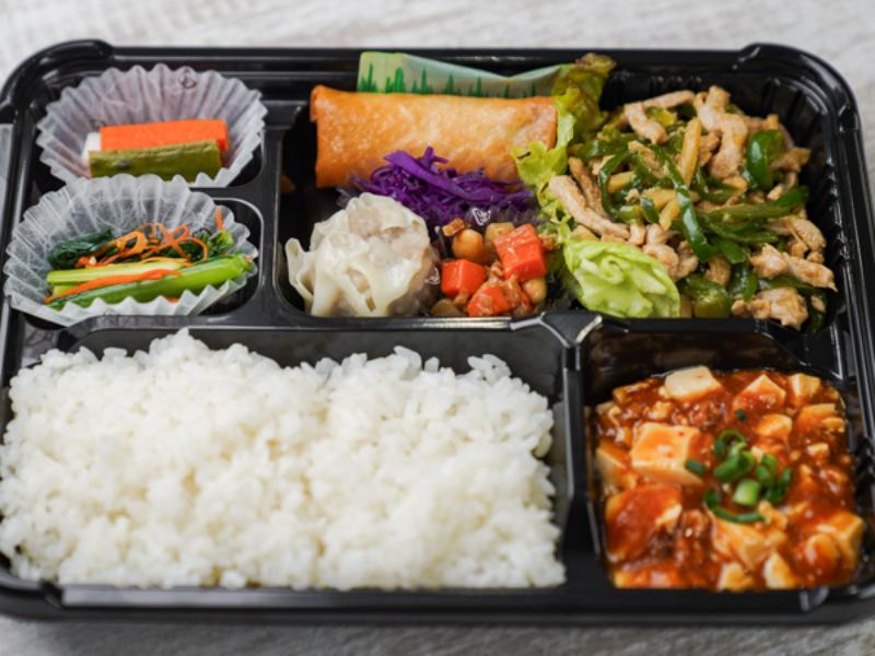 シェフお勧め！THE中華弁当【チンジャオロース】