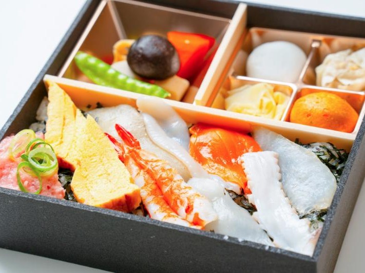 海鮮吟上ちらし弁当