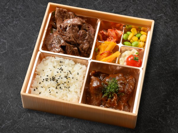 特選サーロインバター焼きと牛肉の濃厚赤ワイン煮込み弁当
