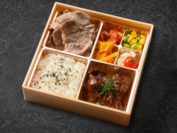 十勝ブランドポークの肩ロース焼きと牛肉の濃厚赤ワイン煮込み弁当