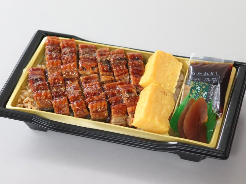 うなぎ蒲焼重　出汁巻玉子入り