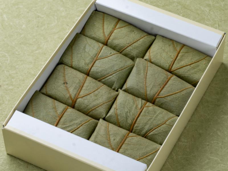 柿の葉寿司４種８個入