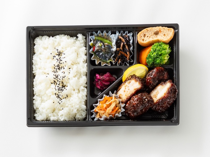 名古屋風　鶏の味噌カツ弁当