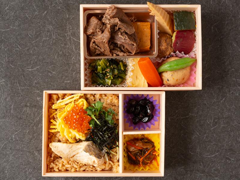牛すき焼き二段御膳　鯛めしイクラ炊き込みご飯