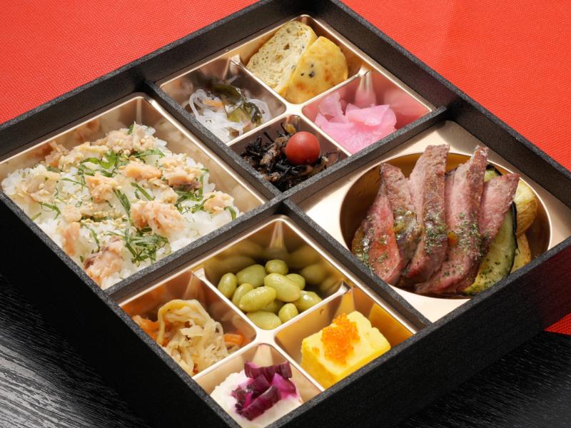 京風サーロインステーキと鮭まぶしご飯