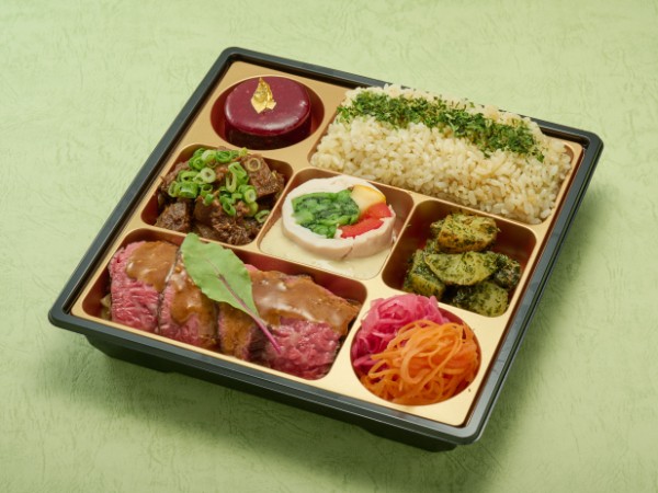 赤身ステーキ＆ポーピエット弁当〜Menu deliciou〜