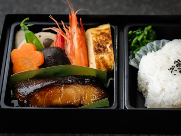 美弥特選銀鱈照焼弁当
