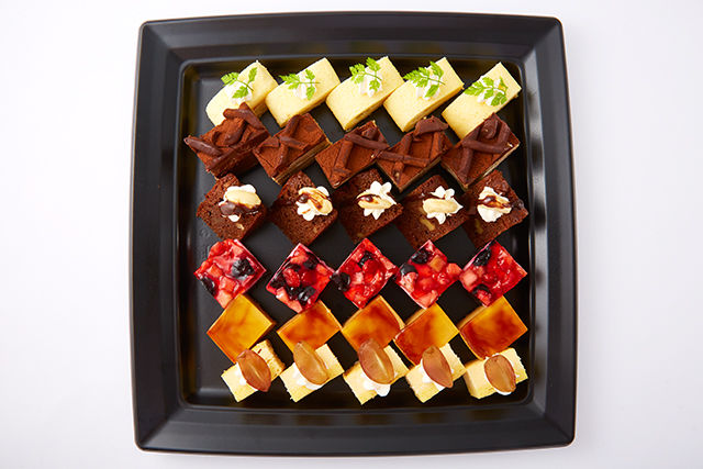 （LL）プチケーキ盛り合わせ