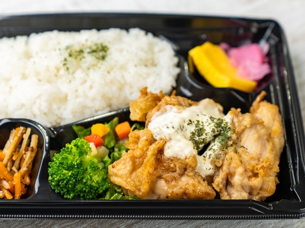 チキン南蛮弁当