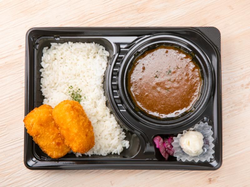 カニクリームコロッケカレー