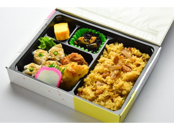 鶏ごぼうご飯シュウマイ弁当