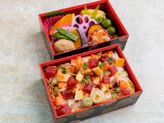 瑠璃 バラちらし二段重