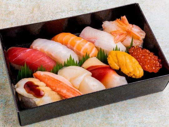 杏 特選握り11貫盛り