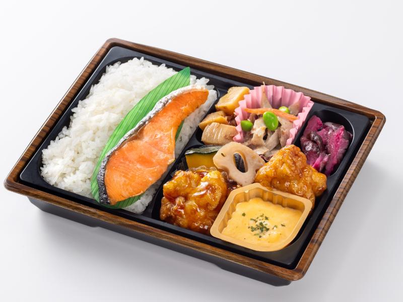 【つか弁】塚だまタルタル若鶏のチキン南蛮と塩鮭の幕ノ内弁当