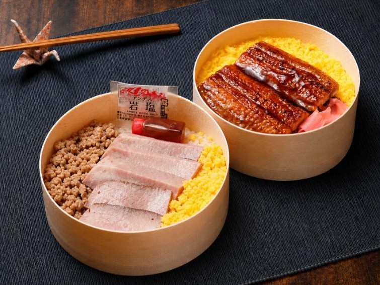 A5黒毛和牛極上カルビ＆鰻の2段弁当