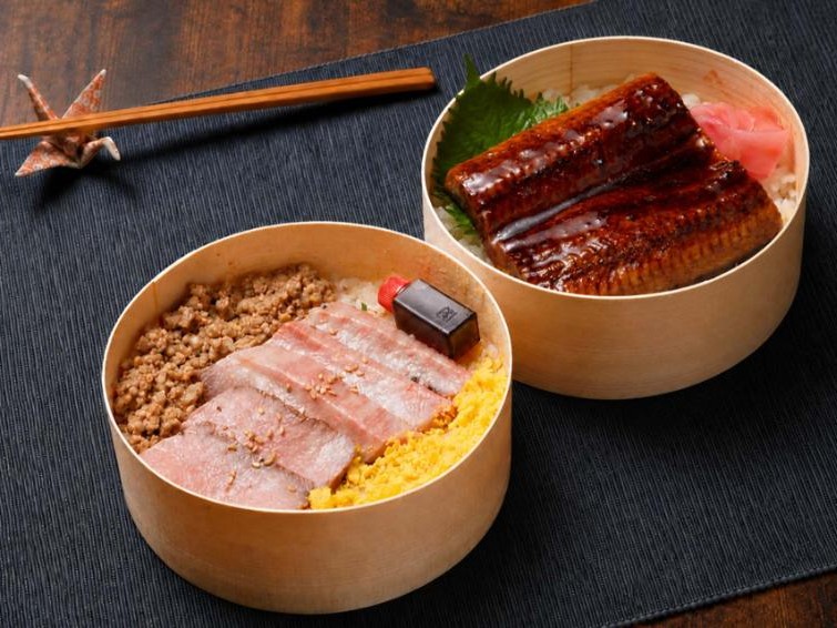 A5黒毛和牛極上カルビ＆鰻の2段弁当