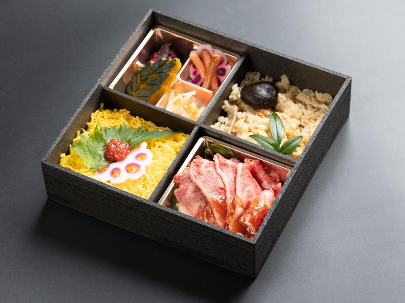 彩幕ノ内弁当 -厳選国産黒毛和牛壺漬けカルビと炊き込み御膳-