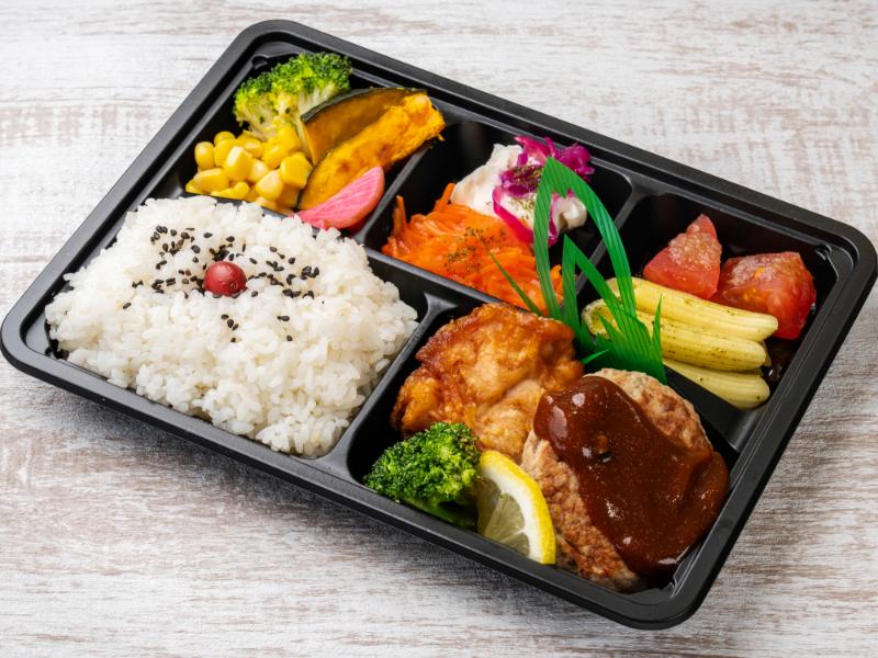 Deli弁当 フライドチキン＆BBQハンバーグ