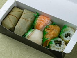 ゐざさの押鮨と吹き寄せちらし寿司（1月1日～5日納品不可） 1,401円