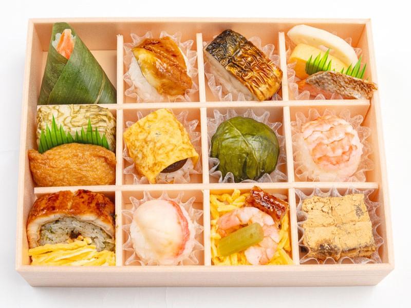 【5月1日～5月31日にてお届け可能】彩り寿司「皐月」
