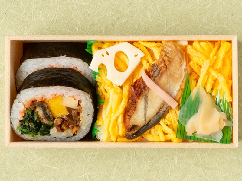 【6月1日～8月31日お届け分限定】うなぎの巻寿司とちらし寿司